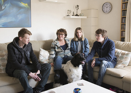 Annette met haar drie kinderen